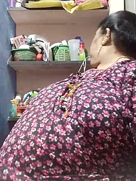 tamilthanushri webcam