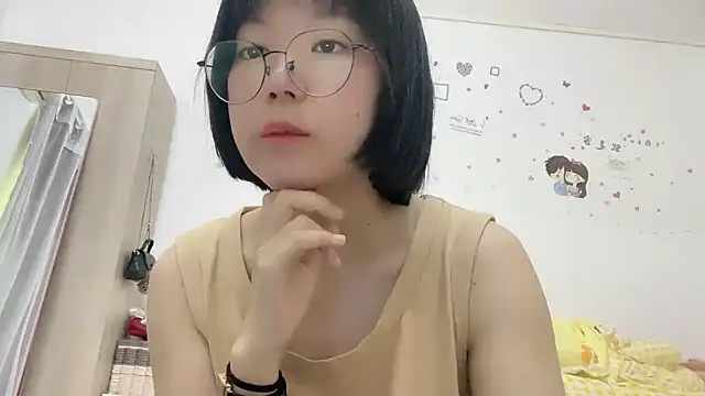 美女Belle-LL在线直播