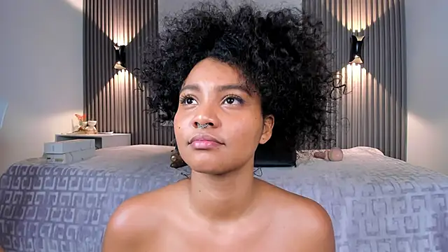 zafiiraa (F young) - spit in my ass hole