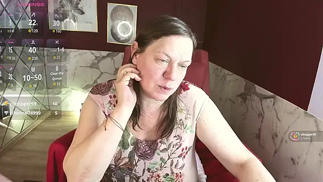 KellyPerfection webcam