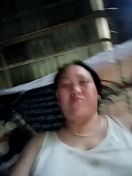 lucky_baby7 - Lucky_baby7's free webcam - UK Sex Cams