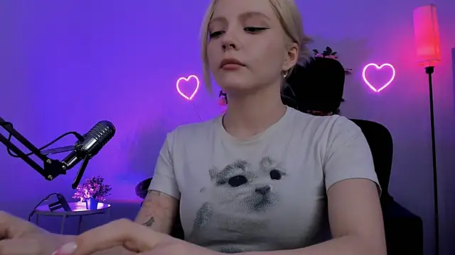 AuroraWrenfield webcam