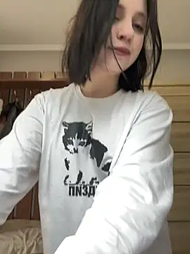 YourLittleDevil webcam