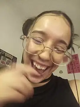 Brugmansia_ live sex cam