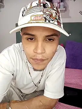 tammy_moon09_ webcam