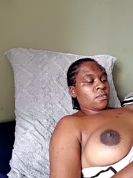 princess-boobz webcam