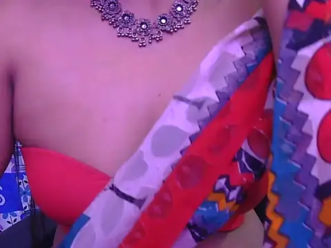 Aayesha-queen webcam