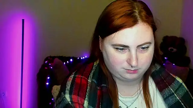 Alicia_love00 webcam