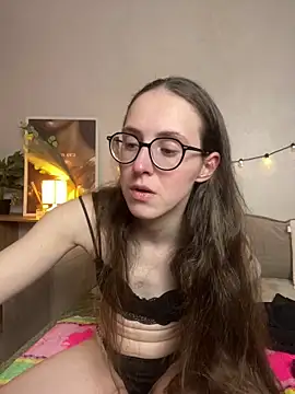 adult cam show MartiniiSelenna