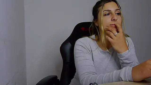 live video porn NicolePlay