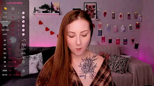 velvet_cherry_ webcam