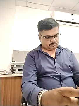 Desi_Lodo_Gujju_Boy webcam