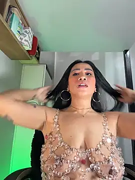 AsianMilfSheryl webcam