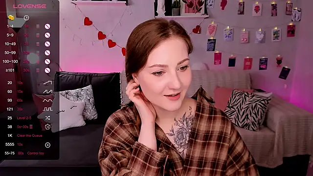 velvet_cherry_ webcam