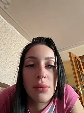 Webcam Model (Soft_Pleasure)  is live.Free join now!