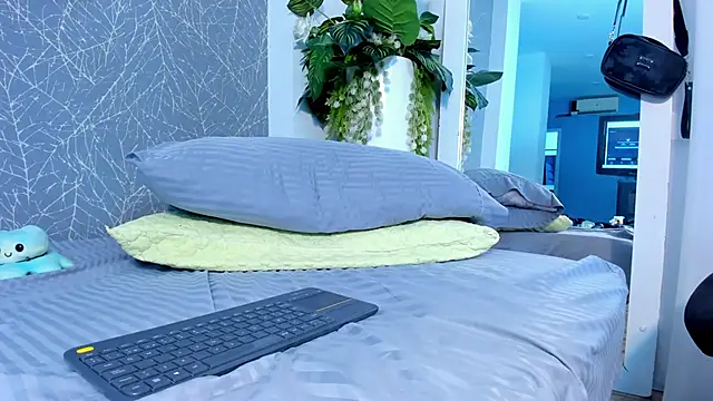 ViictoriiaSaenz webcam