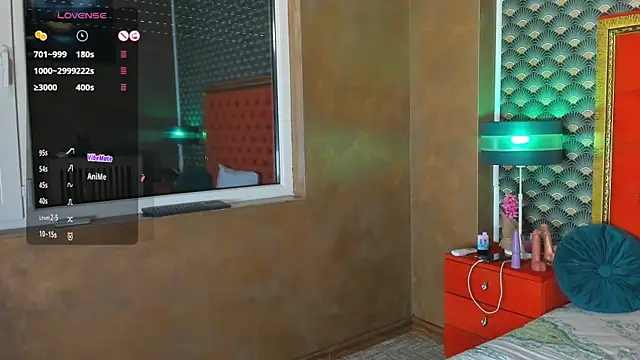 VallerieJones webcam