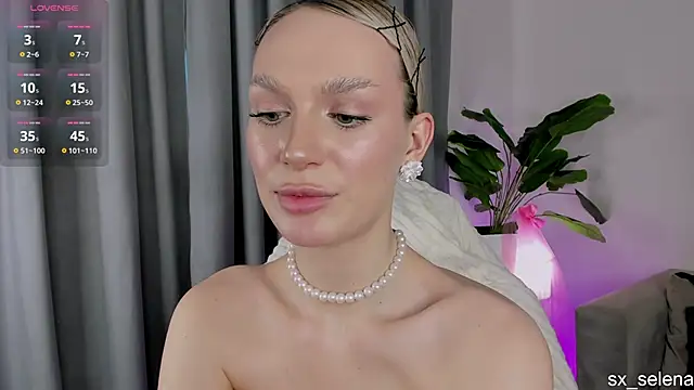 Ice_Strawberry webcam