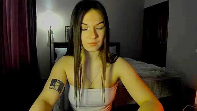 luna_lust_212 webcam
