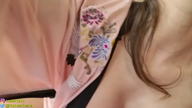 Lenna_Godess webcam