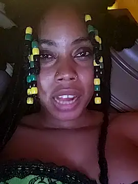 Webcam Model (HONEYSWEETS_LIVE) is live