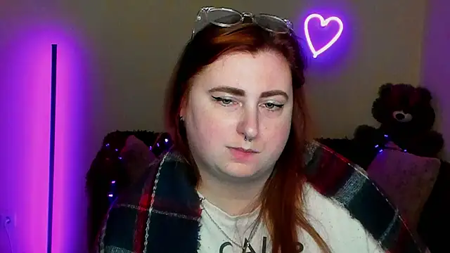 Alicia_love00 webcam