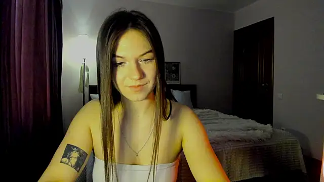 luna_lust_212 webcam