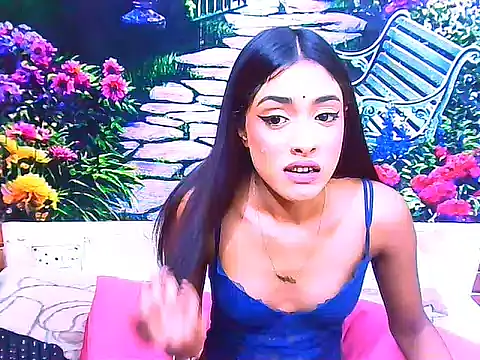 IndianPretty14u2Luv webcam