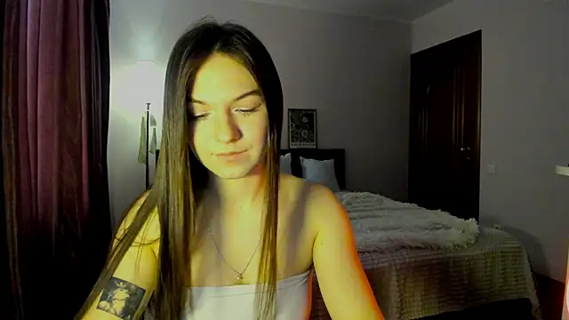 luna_lust_212 webcam