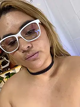 ashleyvxo (F young) - 🍆Creamy And Fuck My Pussy👅