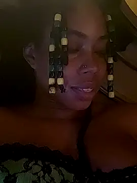 HONEYSWEETS_LIVE webcam