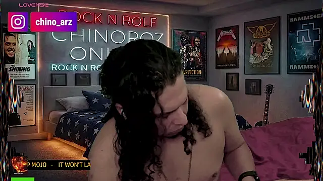 chino_roz webcam