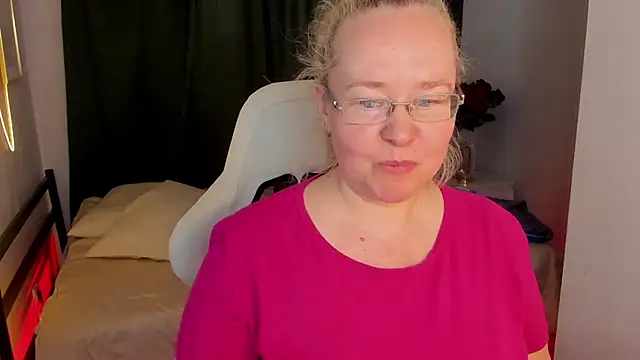 real webcam ViolaSmithh