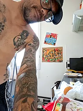 Mr_Graffitimile webcam