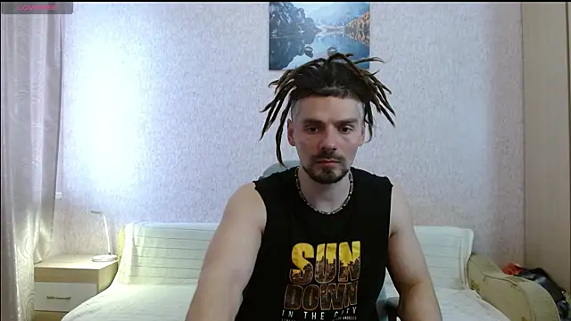 Aestheticguy101 webcam