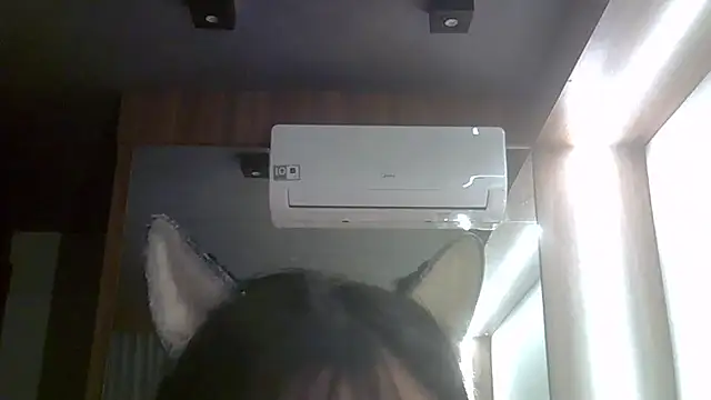 adult chat cam SkinnyKitten