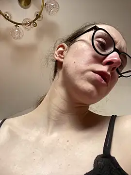 MartiniiSelenna webcam