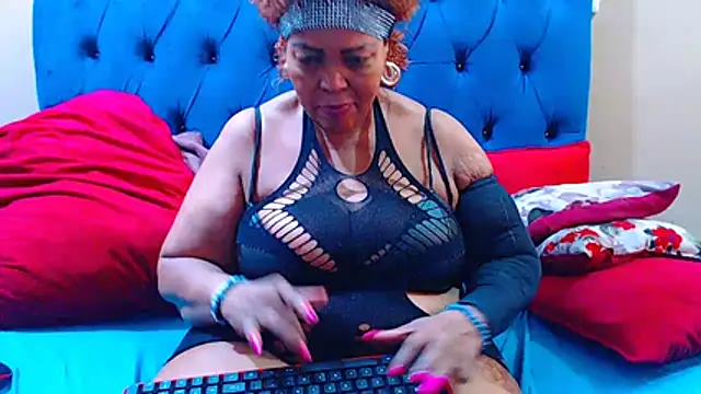 ebonycandy10 webcam