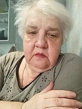 HapinessLovee webcam