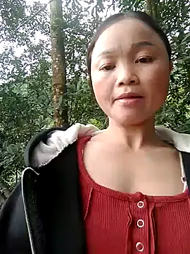 Tieuvy122 live sex cam