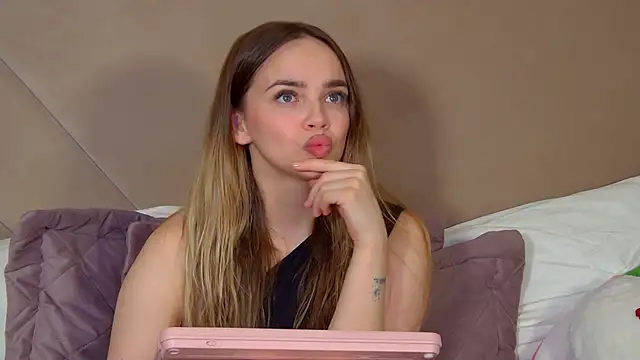 AnitaVenture live sex cam