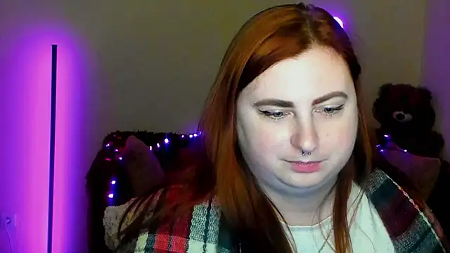 Alicia_love00 webcam