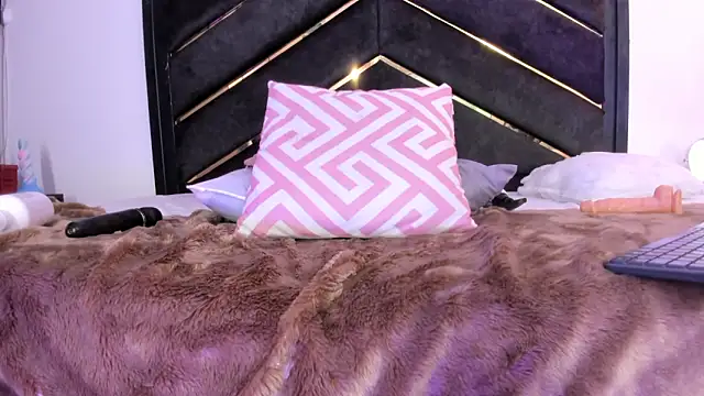 april_jones05 webcam