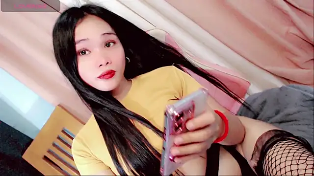 Amomentoflust99 webcam