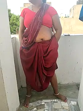 Desicouple1706 webcam