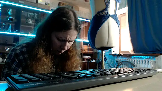 pa1e_pr1ncess webcam