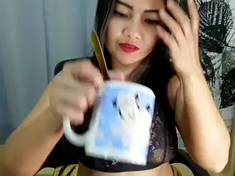 lovelyxmorena (F milf) - cum/squirt