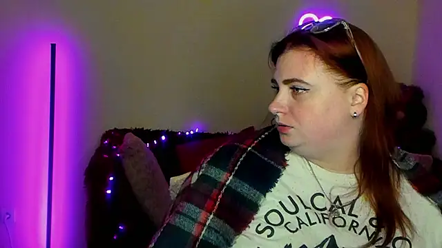 Alicia_love00 webcam