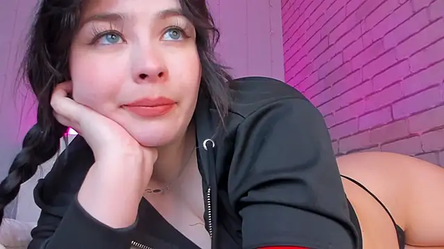 natalforsy - NatalForsy's free webcam - UK Sex Cams