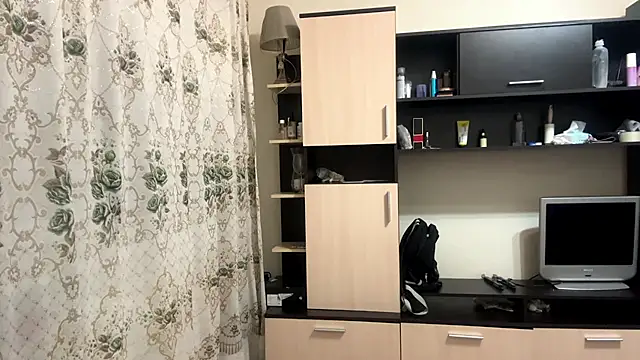 AquilineOrites webcam